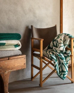 GRANIT Klippan Ullpläd 130x200cm Grön- Plädar