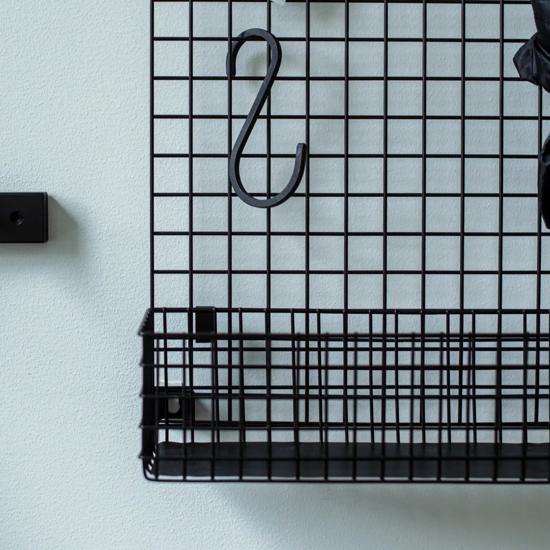 GRANIT Korg Rutnät Krokar 11x42cm Svart- Förvaringstavlor Med Tillbehör|Småförvaring