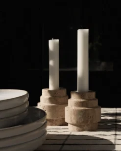 GRANIT Ljusstake Travertin 7,5x7,5cm- Ljusstakar