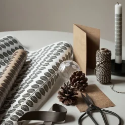 GRANIT Omslagspapper Stig Lindberg Berså 10m Kraft/Svart- Presentinslagning & Diy