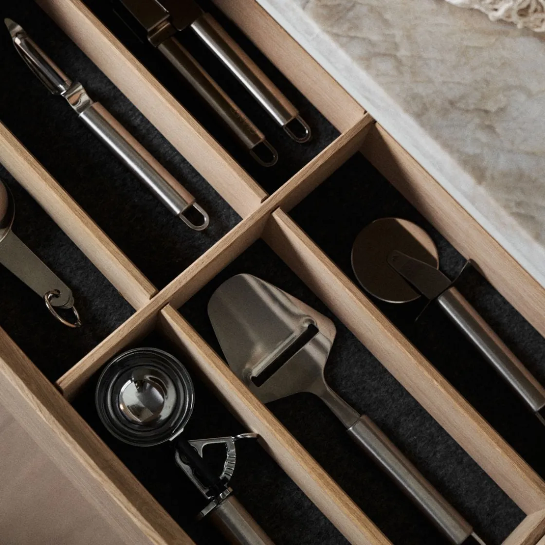 GRANIT Pizzaskärare 18cm Rostfritt Stål- Köksredskap