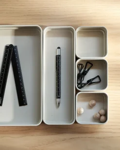 GRANIT Skrivbordsförvaring Mono 8x11cm Beige- Skrivbordstillbehör|Skrivbordsförvaring